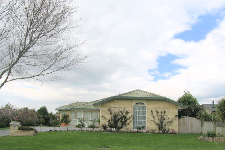 Photo of property in 62 Mahonia Place, Pyes Pa, Tauranga, 3112