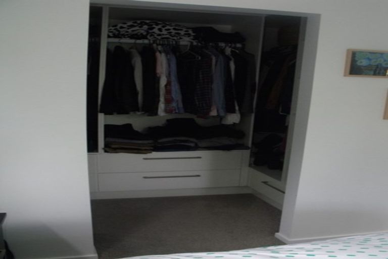 Photo of property in 17 Tauroa Road, Havelock North, 4130