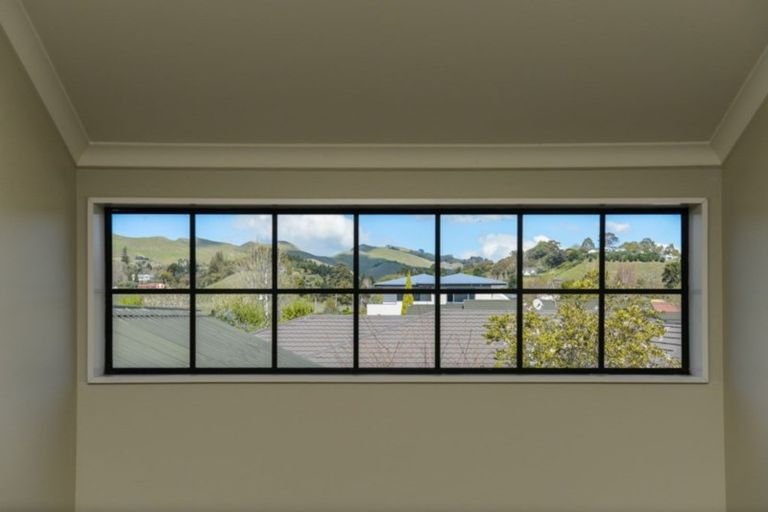 Photo of property in 14 Kingsgate Lane, Havelock North, 4130
