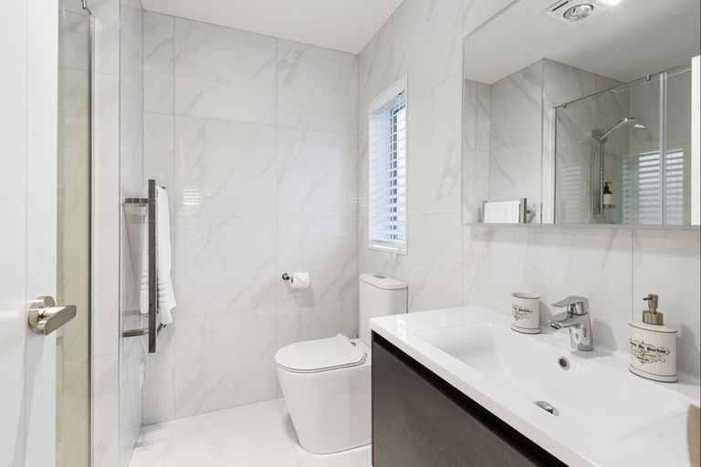 Photo of property in 3 Paige Road, Orewa, 0931