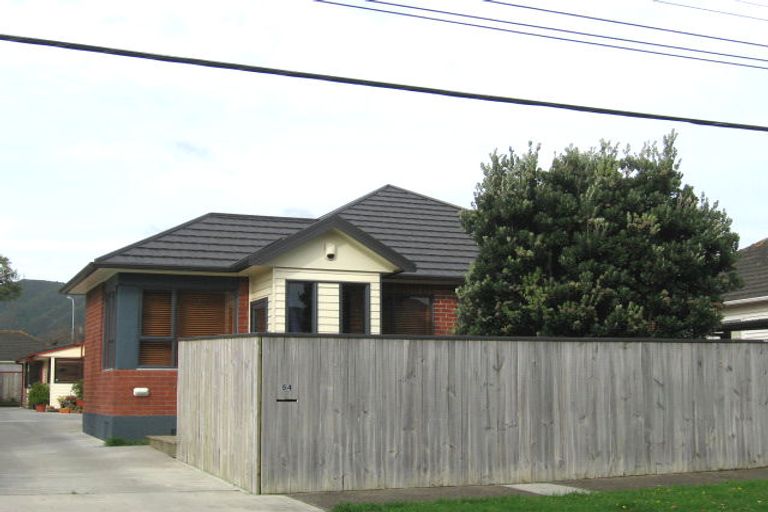 Photo of property in 54 Athlone Crescent, Avalon, Lower Hutt, 5011