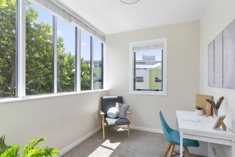 Photo of property in 219a Adelaide Road, Newtown, Wellington, 6021