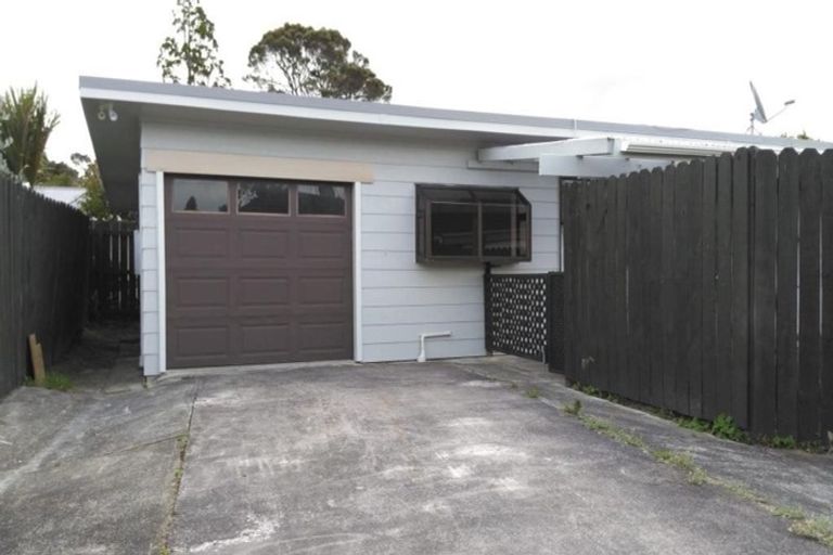 Photo of property in 165 Royal Road, Massey, Auckland, 0614