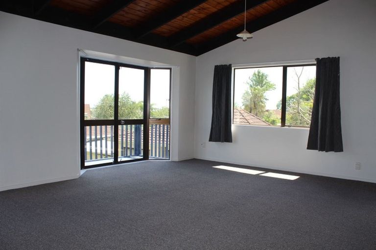 Photo of property in 11 Kaanapali Place, Wattle Downs, Auckland, 2103