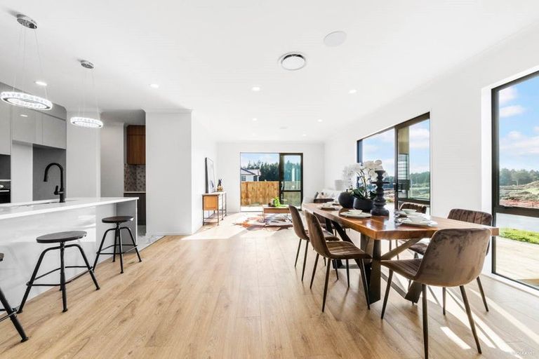 Photo of property in 32 Koromeke Street, Flat Bush, Auckland, 2019