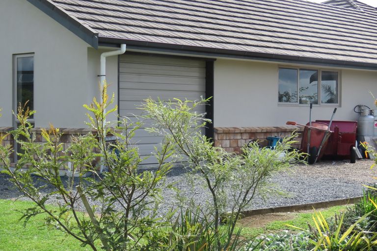 Photo of property in 45 Waitotara Drive, Waipapa, 0230
