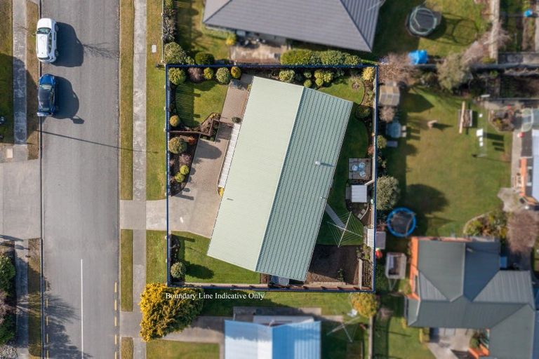 Photo of property in 2 Bowen Street, Te Anau, 9600