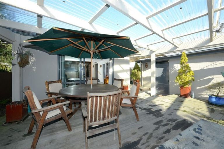 Photo of property in 219 Mairehau Road, Burwood, Christchurch, 8083