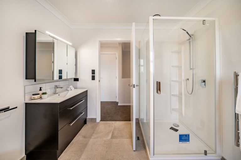 Photo of property in 36b Shakespeare Avenue, Trentham, Upper Hutt, 5018