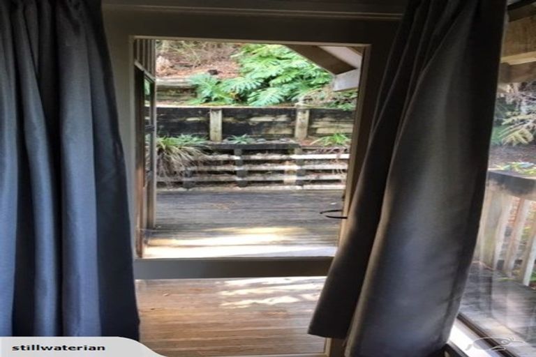 Photo of property in 25 Elliston Crescent, Stanmore Bay, Whangaparaoa, 0932