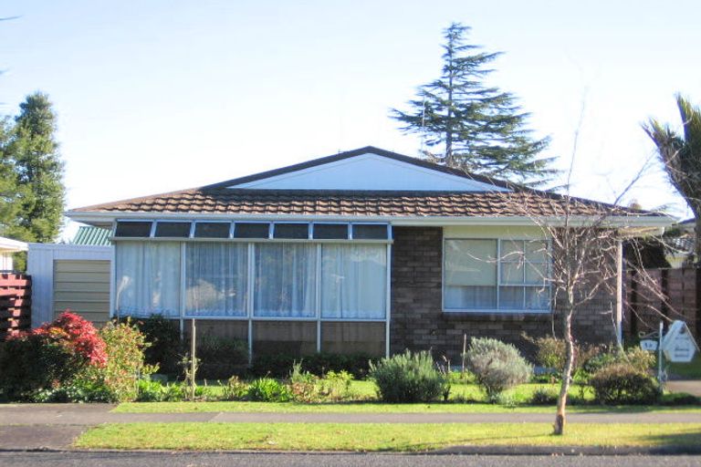 Photo of property in 1a Hilton Road, St Andrews, Hamilton, 3200