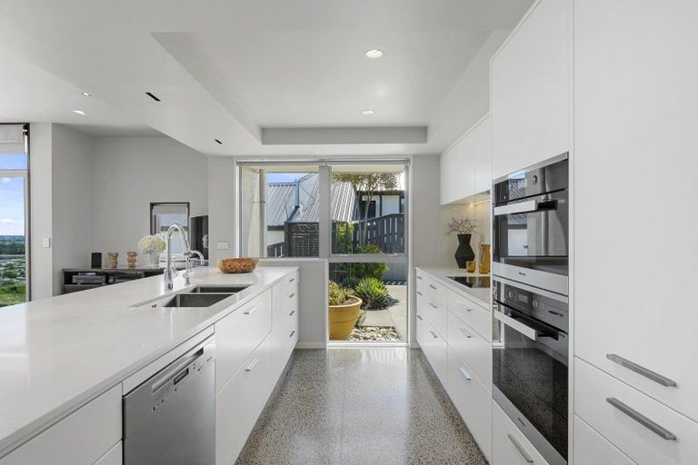 Photo of property in 62 Bengal Drive, Cashmere, Christchurch, 8022