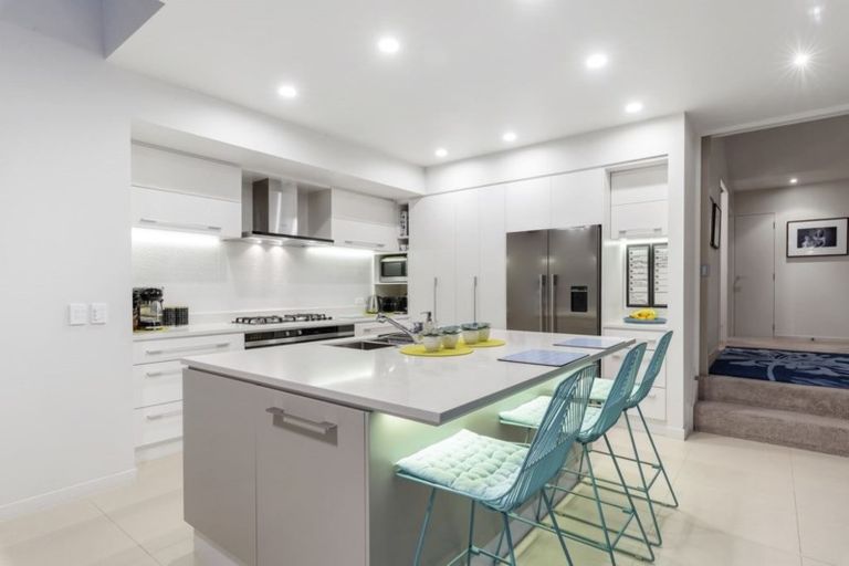 Photo of property in 1a Brown Street, Hauraki, Auckland, 0622