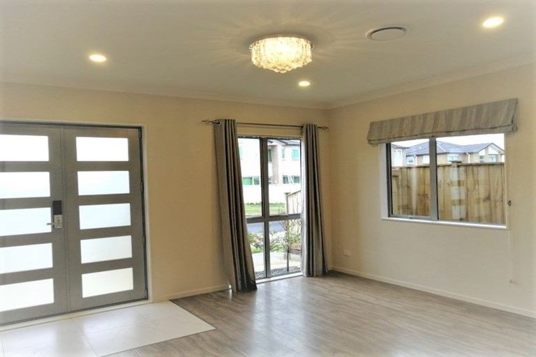 Photo of property in 8 Fong Road, Flat Bush, Auckland, 2019