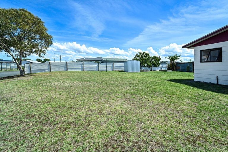 Photo of property in 3 Holmes Place, Flaxmere, Hastings, 4120