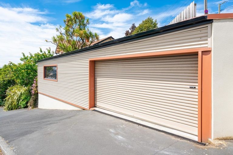 Photo of property in 55 Cole Street, Caversham, Dunedin, 9012