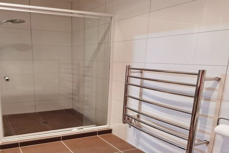 Photo of property in 3 Caesars Place, Churton Park, Wellington, 6037