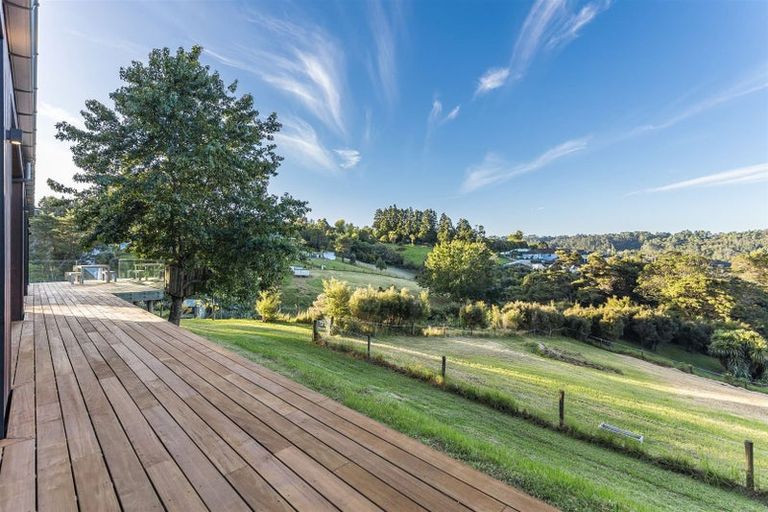 Photo of property in 24a Christian Road, Swanson, Auckland, 0614