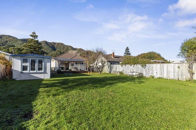 Photo of property in 89 Riverside Drive, Waiwhetu, Lower Hutt, 5010