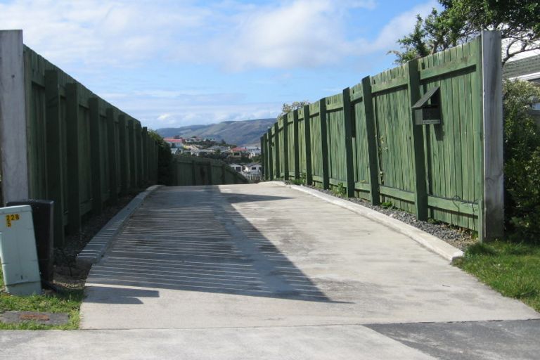 Photo of property in 3 Tolhurst Street, Johnsonville, Wellington, 6037