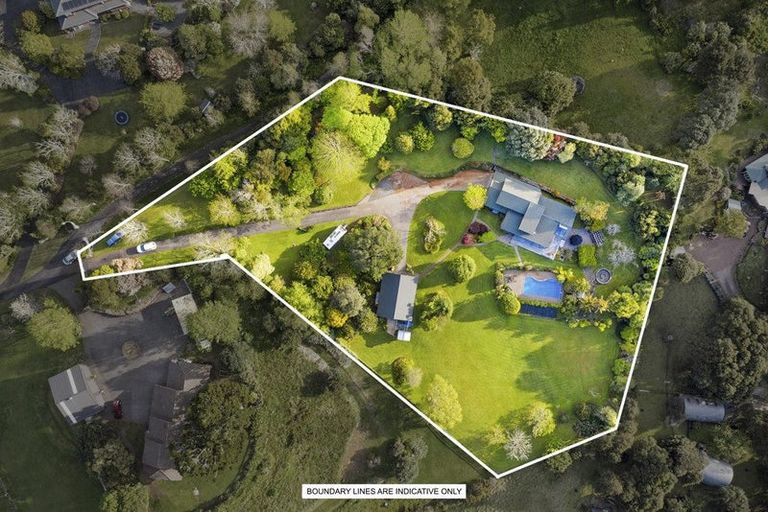 Photo of property in 161 Shaw Road, Oratia, Auckland, 0604