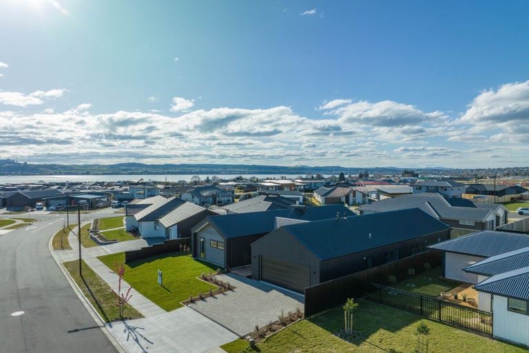 Photo of property in 3 Uku Way, Wharewaka, Taupo, 3330