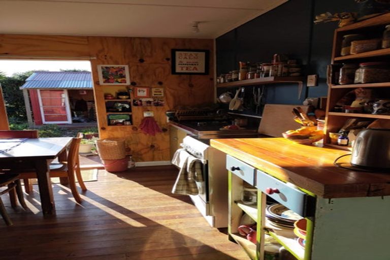 Photo of property in 4 Stanly Street, Eketahuna, 4900