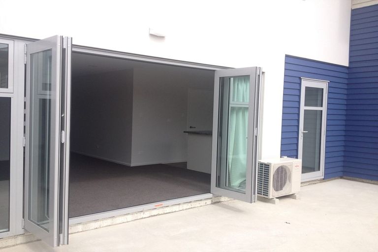 Photo of property in 200 Lincoln Road, Addington, Christchurch, 8024