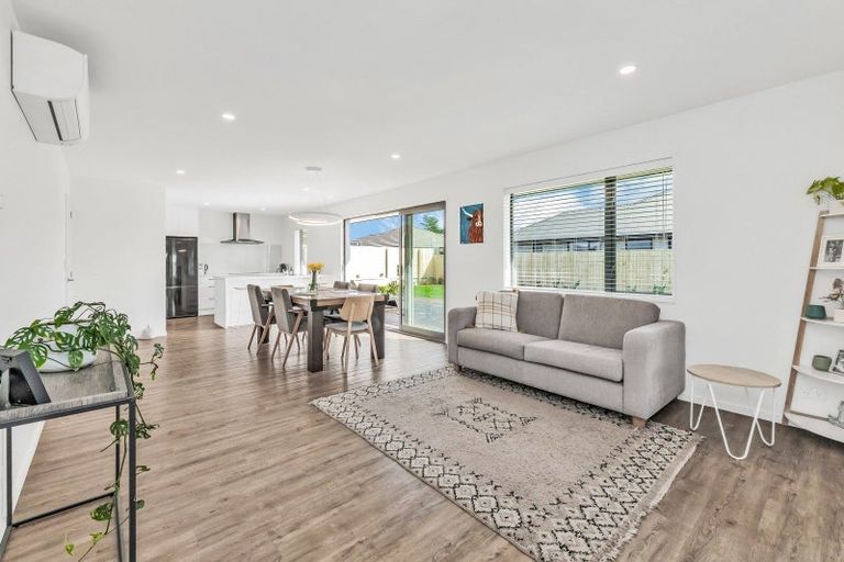 Photo of property in 30 Lunn Crescent, Leeston, 7632