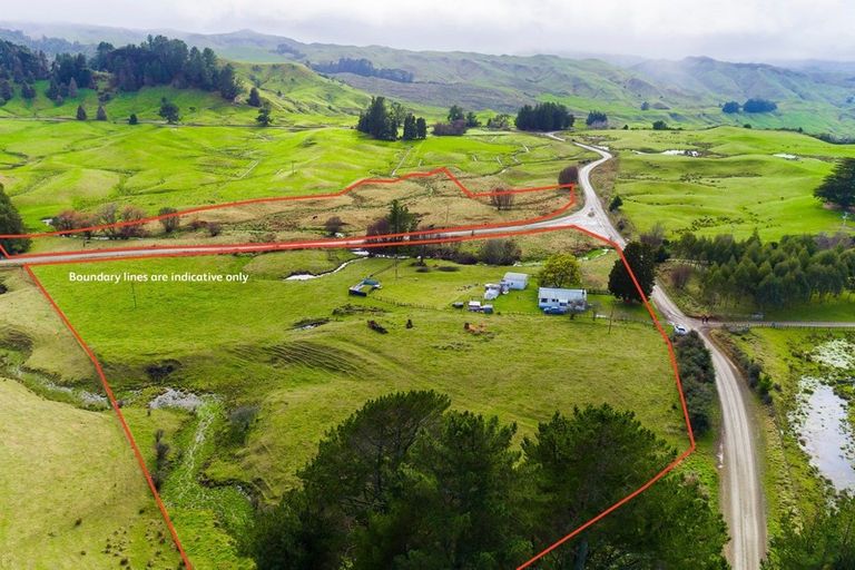 Photo of property in 10 Mutuera Road, Wharekopae, Gisborne, 4072