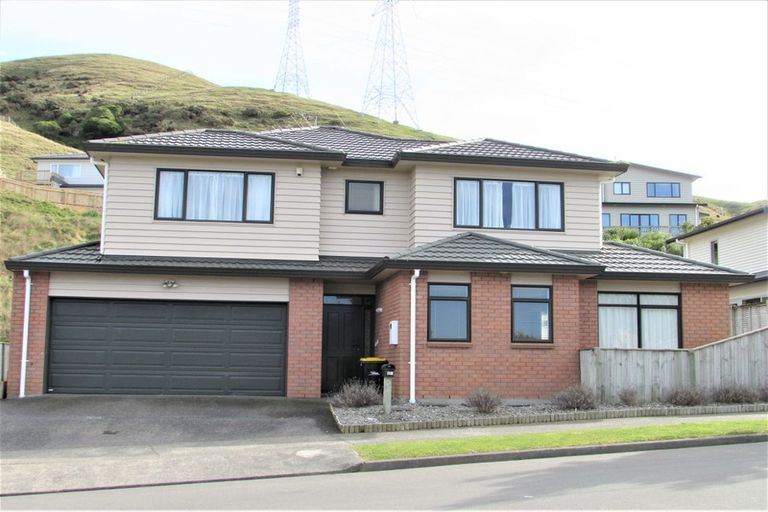 Photo of property in 69a Amesbury Drive, Churton Park, Wellington, 6037