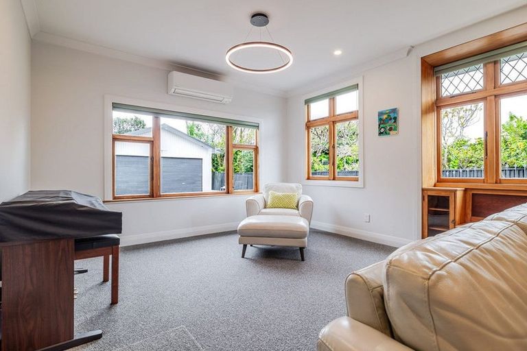 Photo of property in 48 Miro Street, Takaro, Palmerston North, 4410