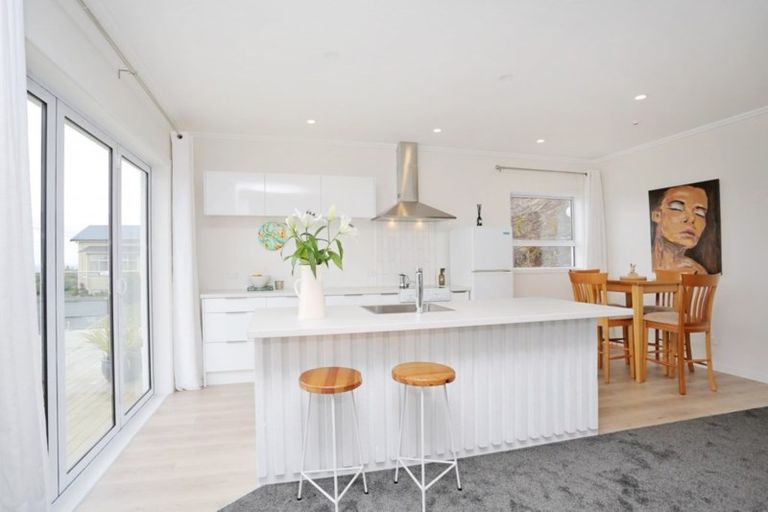 Photo of property in 68 Burrows Street, Bluff, 9814