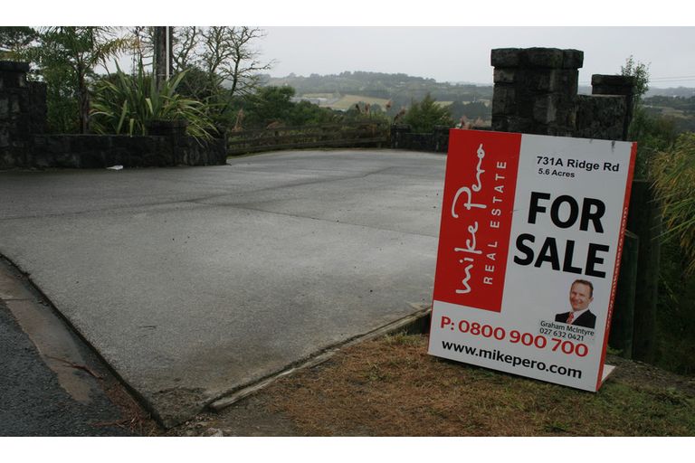 Photo of property in 731a Ridge Road, Riverhead, 0793