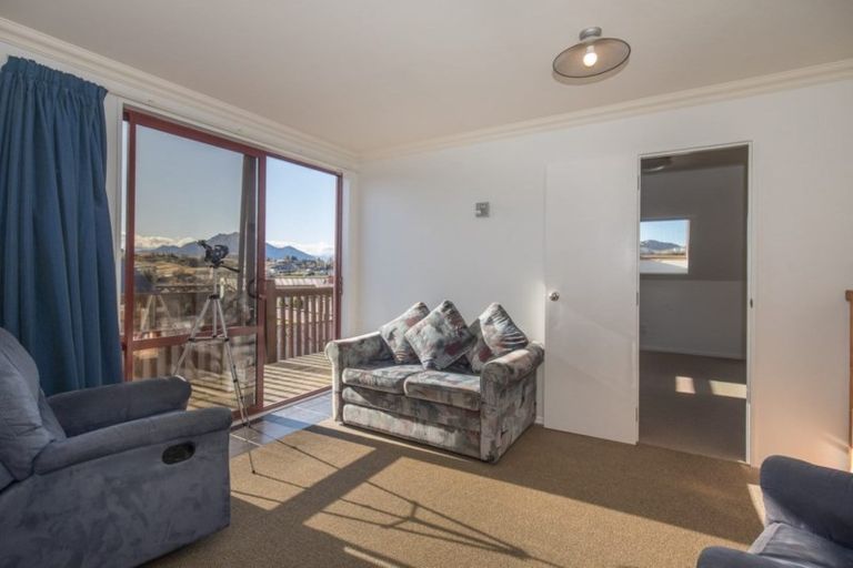 Photo of property in 71 Kings Drive, Wanaka, 9305