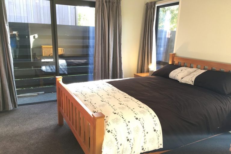 Photo of property in 60c Creyke Road, Ilam, Christchurch, 8041