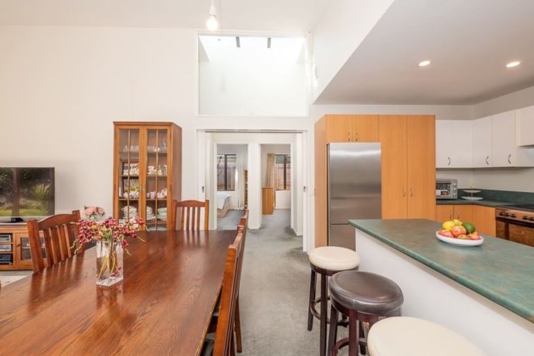 Photo of property in 32a Farquhars Road, Redwood, Christchurch, 8051