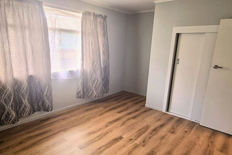 Photo of property in 35 Pulham Crescent, Queenwood, Hamilton, 3210