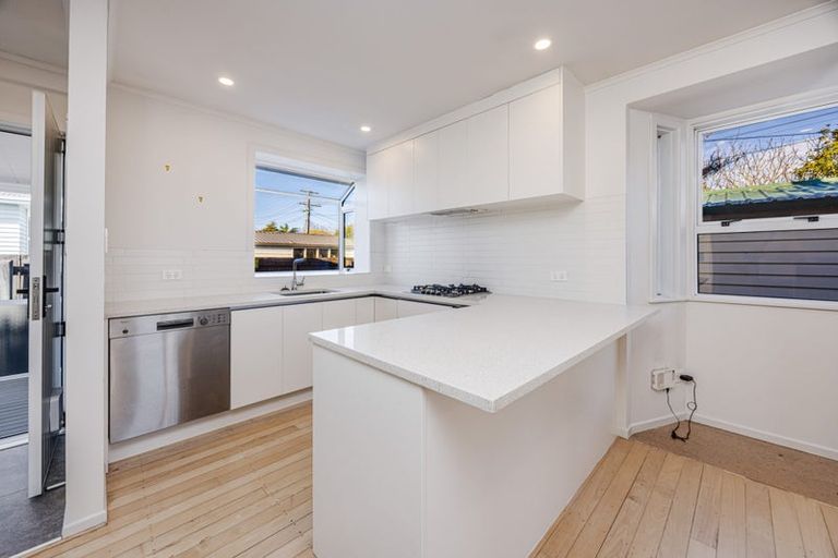 Photo of property in 50 Fernaig Street, Papakura, 2110