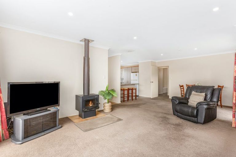 Photo of property in 21a Matatiro Street, Titahi Bay, Porirua, 5022