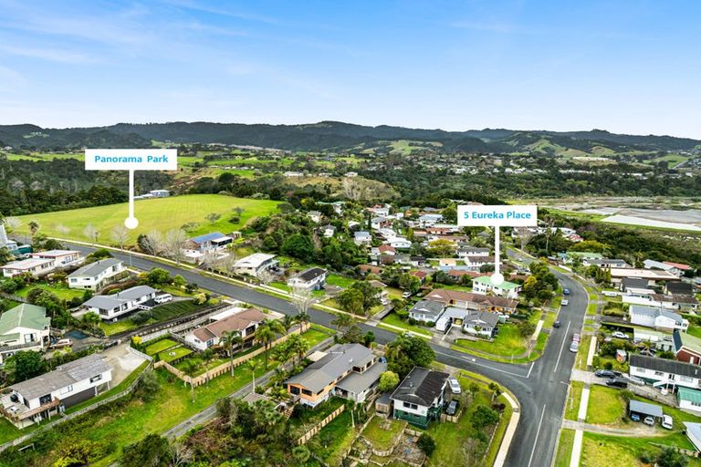 Photo of property in 5 Eureka Place, Parahaki, Whangarei, 0112