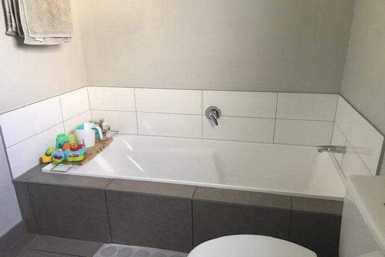 Photo of property in 139a Wellington Street, Howick, Auckland, 2014