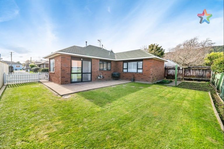 Photo of property in 1/44 Porutu Street, Fairfield, Lower Hutt, 5011
