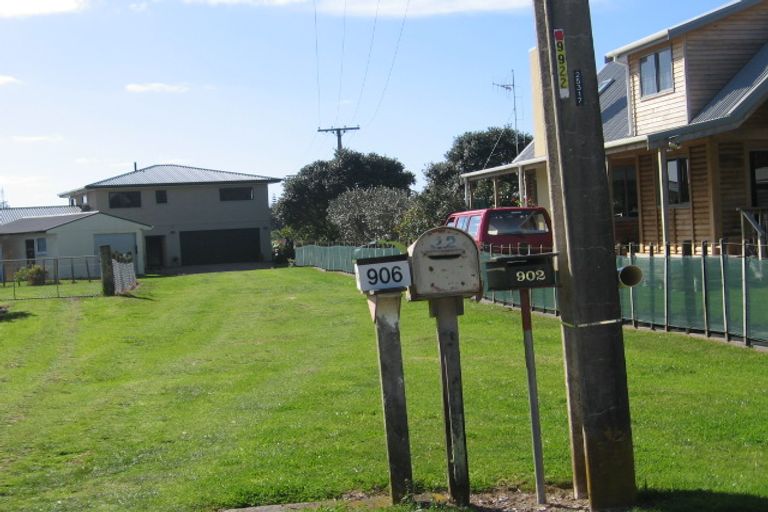 Photo of property in 900 Pataua South Road, Pataua South, Onerahi, 0192