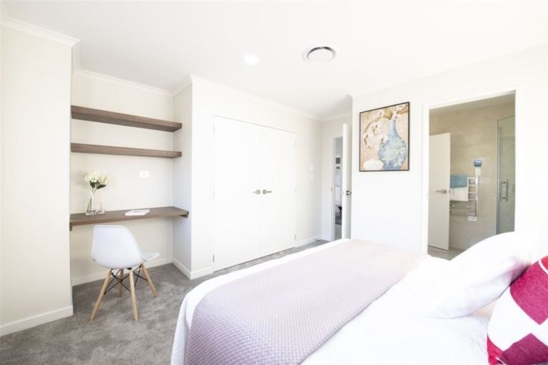 Photo of property in 61 Tir Conaill Avenue, Flat Bush, Auckland, 2019