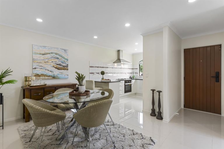 Photo of property in 48 Blackwood Drive, Wattle Downs, Auckland, 2103