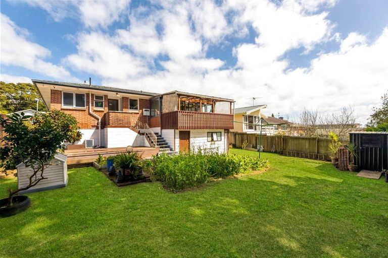 Photo of property in 48 Lawrence Crescent, Hillpark, Auckland, 2102