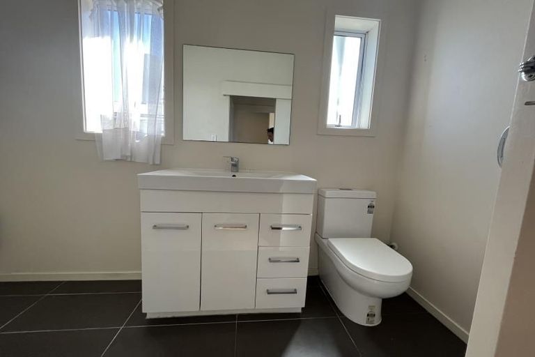 Photo of property in 16 Norana Avenue, Favona, Auckland, 2024