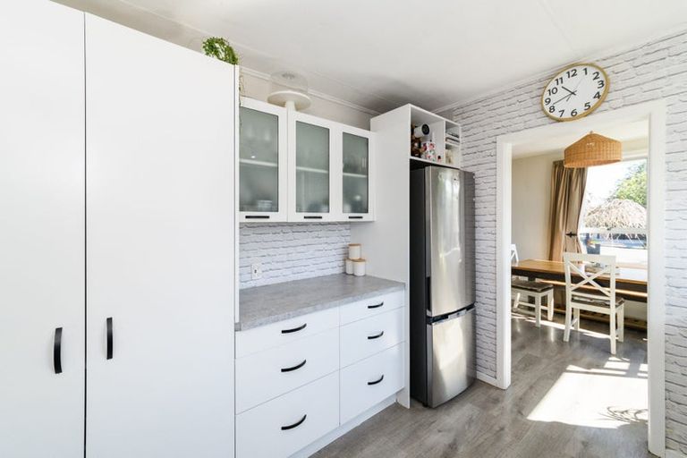 Photo of property in 91 Apollo Parade, Milson, Palmerston North, 4414