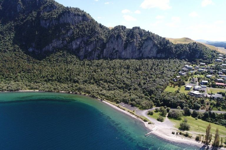 Photo of property in 18 Te Amio Place, Kuratau, Turangi, 3381